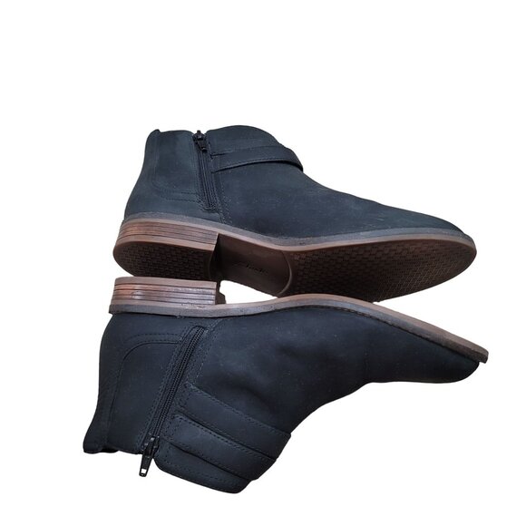 Clarks Camzin Hale Black Ankle Zip Buckle Chelsea Biker Office Work Boots US 10 - Picture 6 of 8